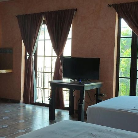 Alux Rooms Плая-дель-Кармен Экстерьер фото