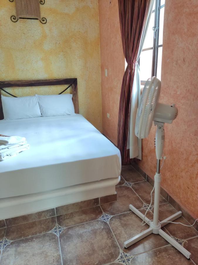 Alux Rooms Плая-дель-Кармен Экстерьер фото